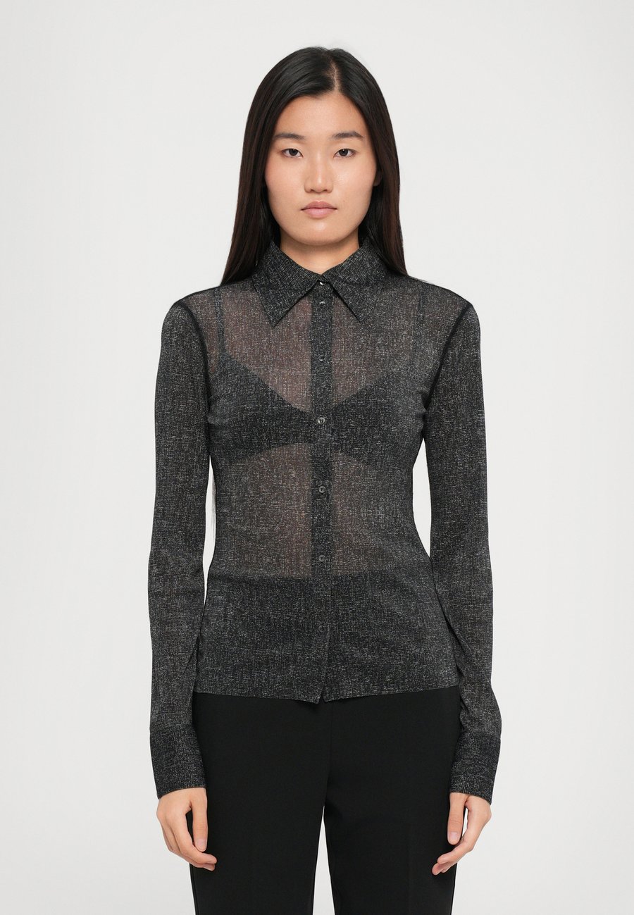 Блуза MAX&Co. ARMILLA, Schwarz/Black
Блуза MAX&Co. ARMILLA, Schwarz/Black