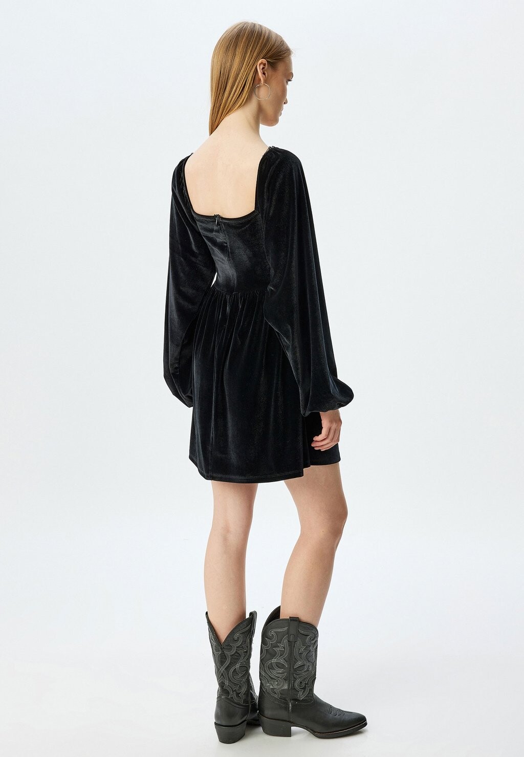 Повседневное платье PUFF Koton, черный
Повседневное платье PUFF Koton, черный