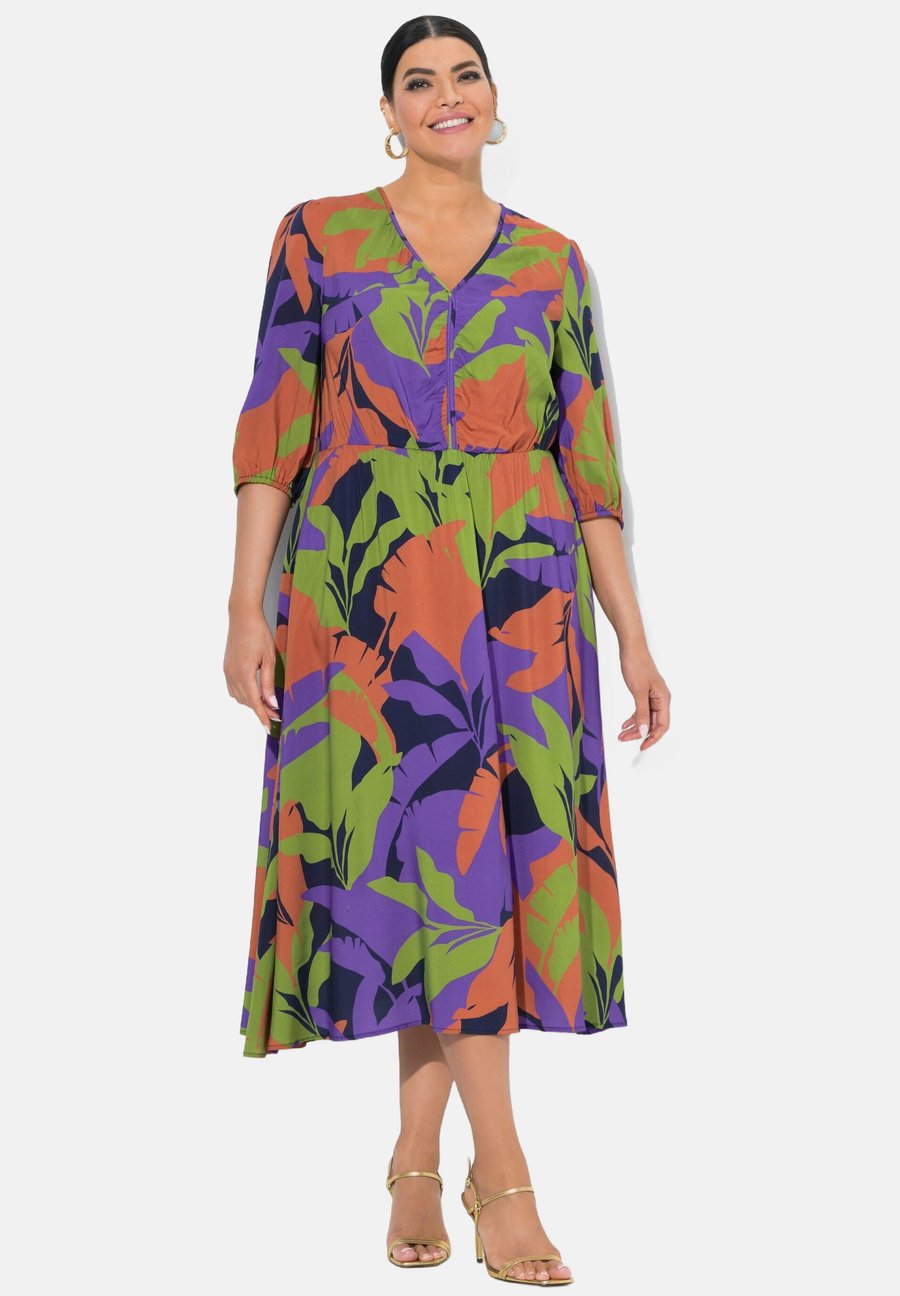 Платье Ulla Popken LEAF PRINT 3/4 SLEEVE ELASTIC WAIST , Marine/Dark Blue
Платье Ulla Popken LEAF PRINT 3/4 SLEEVE ELASTIC WAIST , Marine/Dark Blue