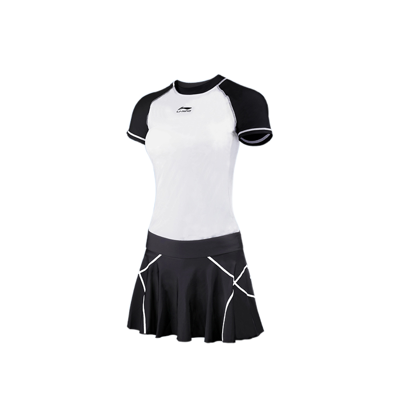 LINING Купальник из двух частей юбка Women's Trendy Black
LINING Купальник из двух частей юбка Women's Trendy Black