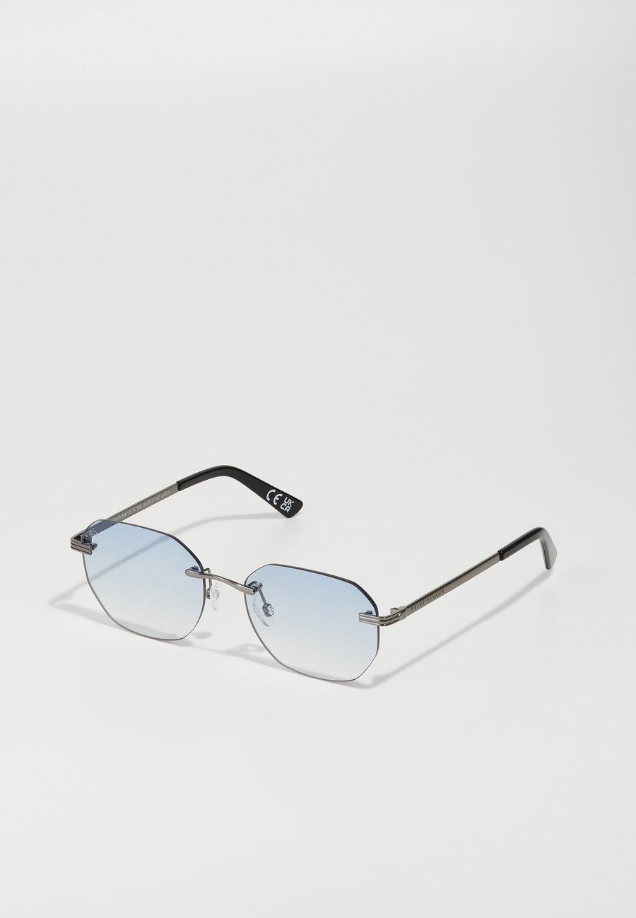 Солнцезащитные очки Privé Revaux TRACK STAR UNISEX, Grey
Солнцезащитные очки Privé Revaux TRACK STAR UNISEX, Grey