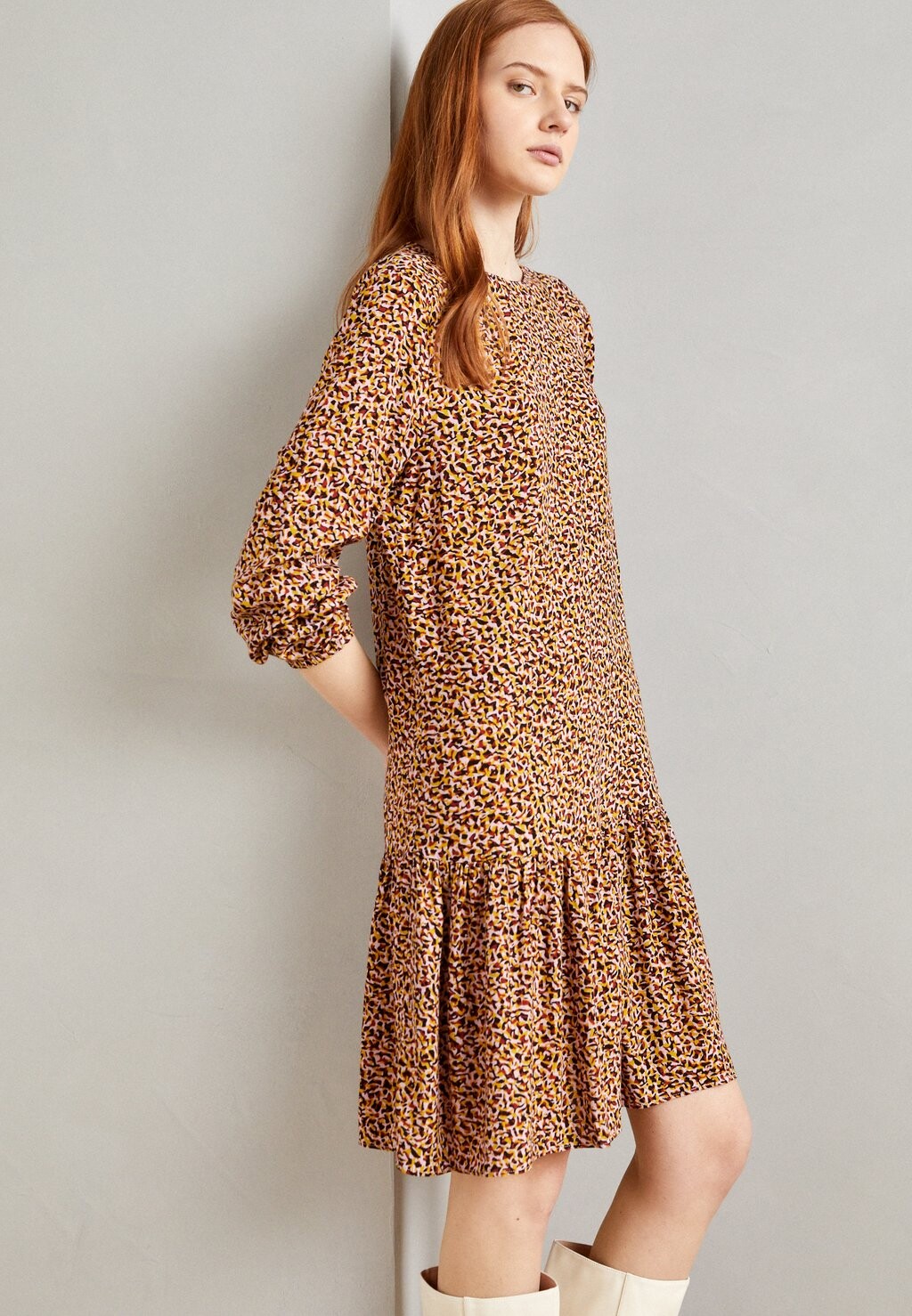 Повседневное платье Esprit, черный
Повседневное платье Esprit, черный