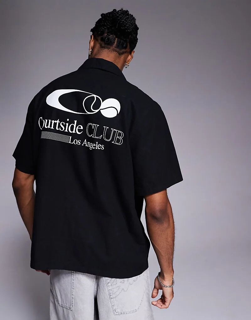 Черная рубашка ASOS DESIGN с воротником-стойкой и принтом на спине
Черная рубашка ASOS DESIGN с воротником-стойкой и принтом на спине