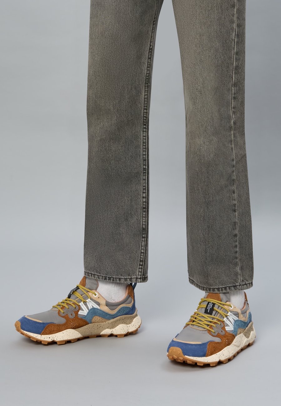 Кроссовки Flower Mountain SNEAKER, Braun/Brown
Кроссовки Flower Mountain SNEAKER, Braun/Brown