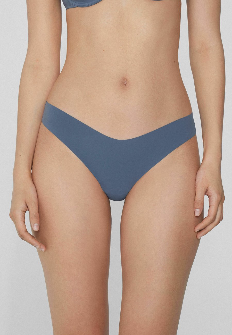 Трусы Tezenis MIT HOHEM BEINAUSSCHNITT AUS NAHTLOS , Blue/Light Blue
Трусы Tezenis MIT HOHEM BEINAUSSCHNITT AUS NAHTLOS , Blue/Light Blue