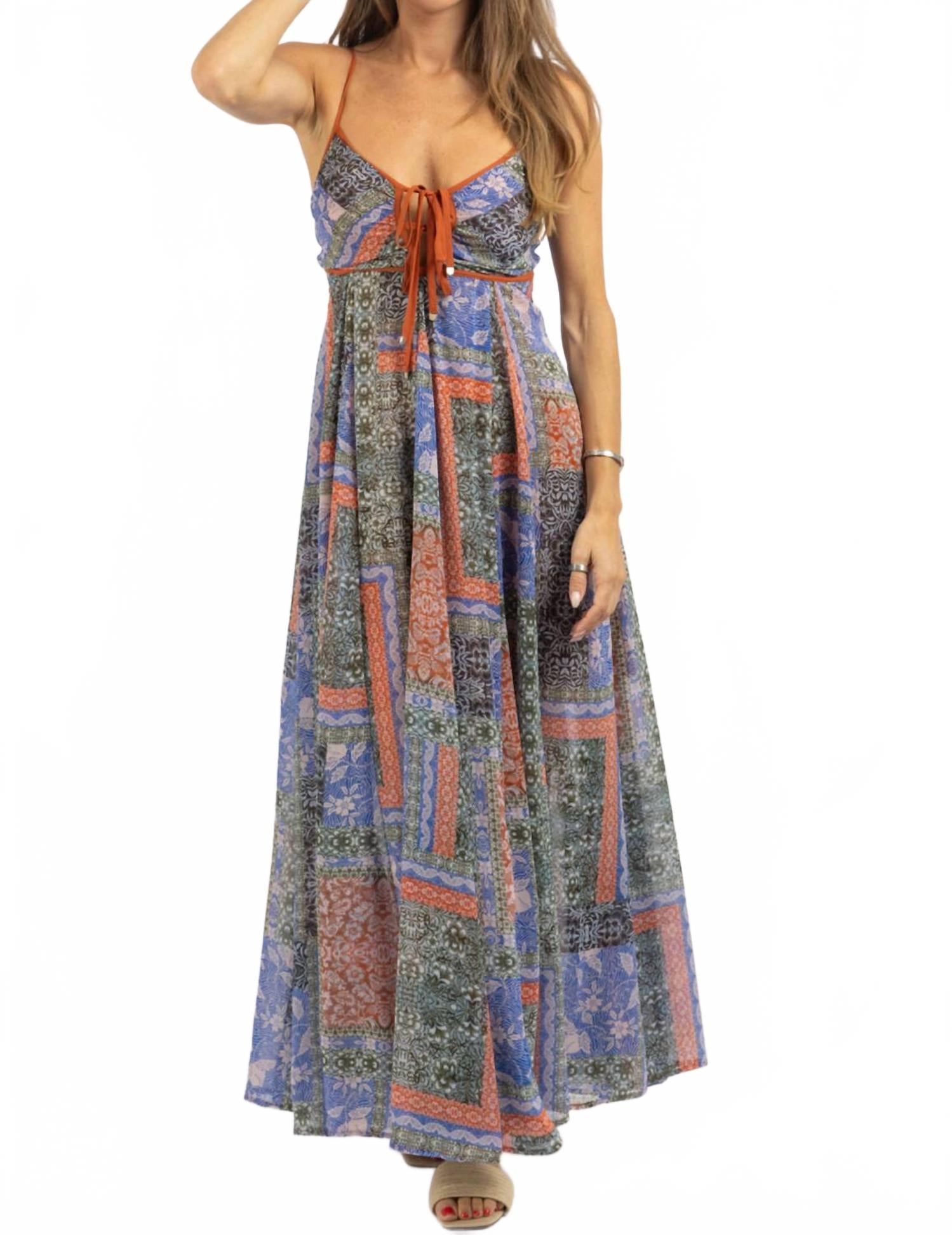 Солнечное макси-платье в мультиколоре OLIVACEOUS
Солнечное макси-платье в мультиколоре OLIVACEOUS