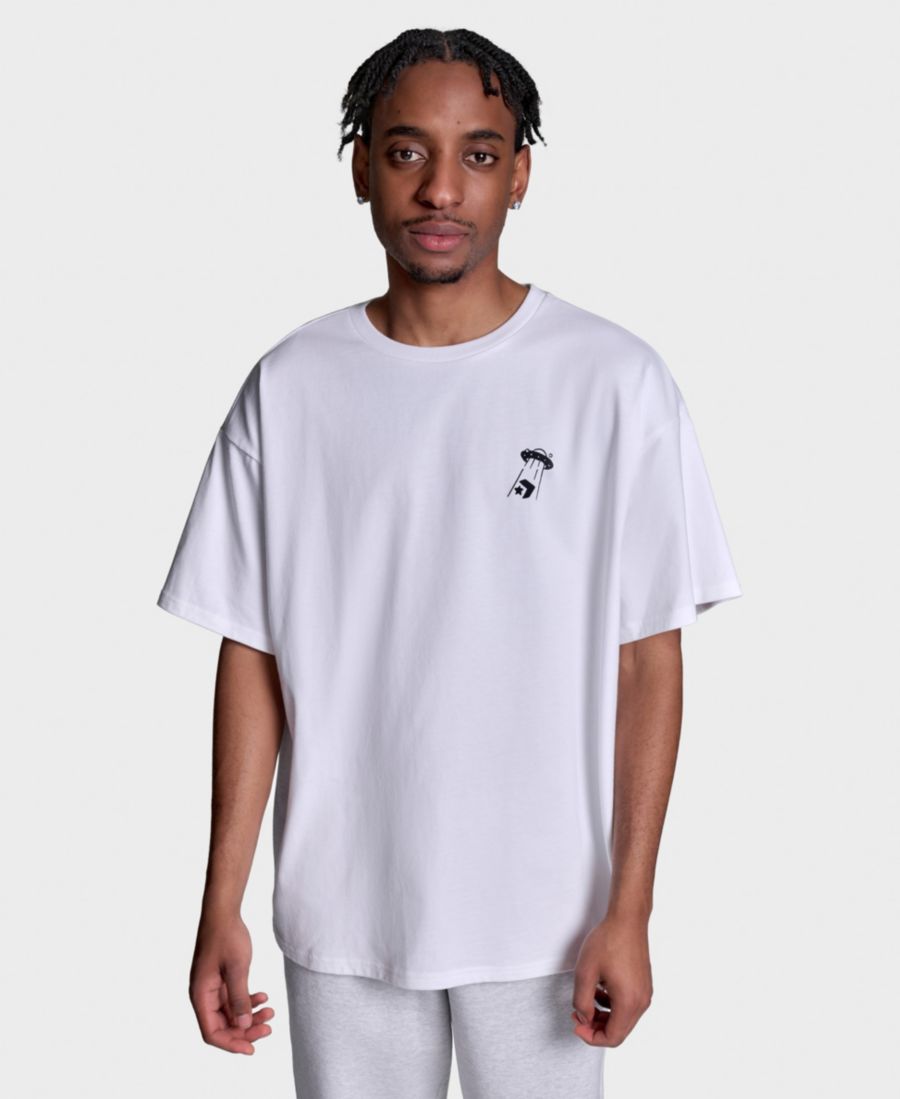 Мужская футболка с графическим принтом "Out of This World" стандартного кроя Converse, White
Мужская футболка с графическим принтом "Out of This World" стандартного кроя Converse, White