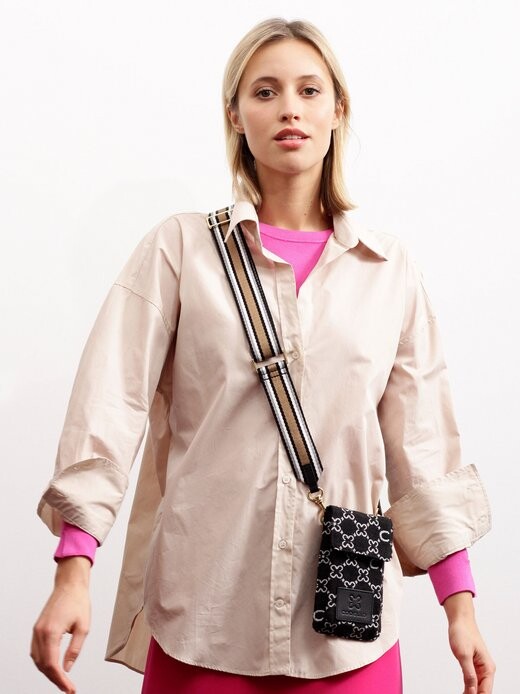 Чехол для телефона с монограммой Codello, черный
Чехол для телефона с монограммой Codello, черный