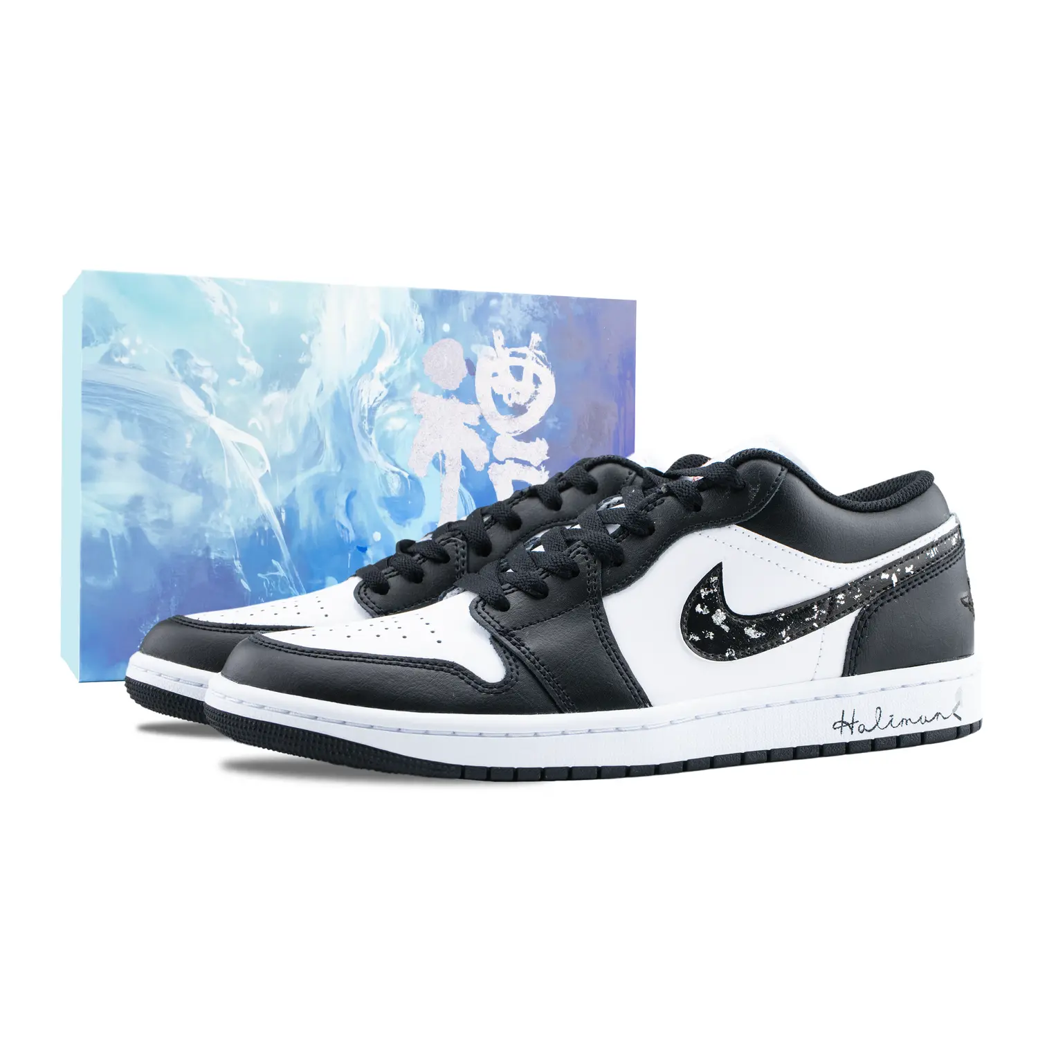 Jordan Эйр 1 Сильвер Пайрит устойчивые к истиранию низкие винтажные баскетбольные кроссовки унисекс черно-белые, цвет Black White
Jordan Эйр 1 Сильвер Пайрит устойчивые к истиранию низкие винтажные баскетбольные кроссовки унисекс черно-белые, цвет Black White