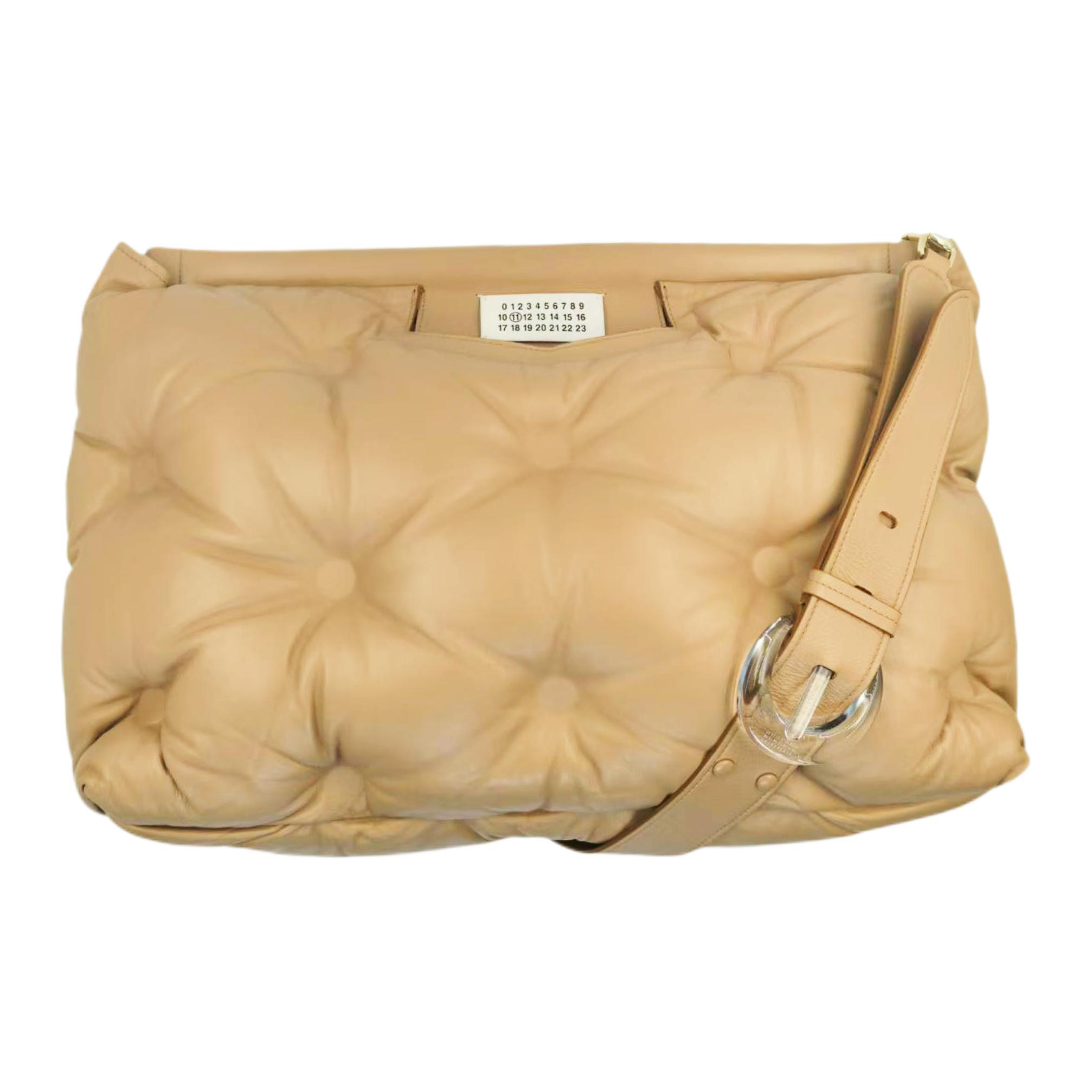 Maison Margiela Кожаная сумка облако через плечо кроссбоди женская желтая
Maison Margiela Кожаная сумка облако через плечо кроссбоди женская желтая