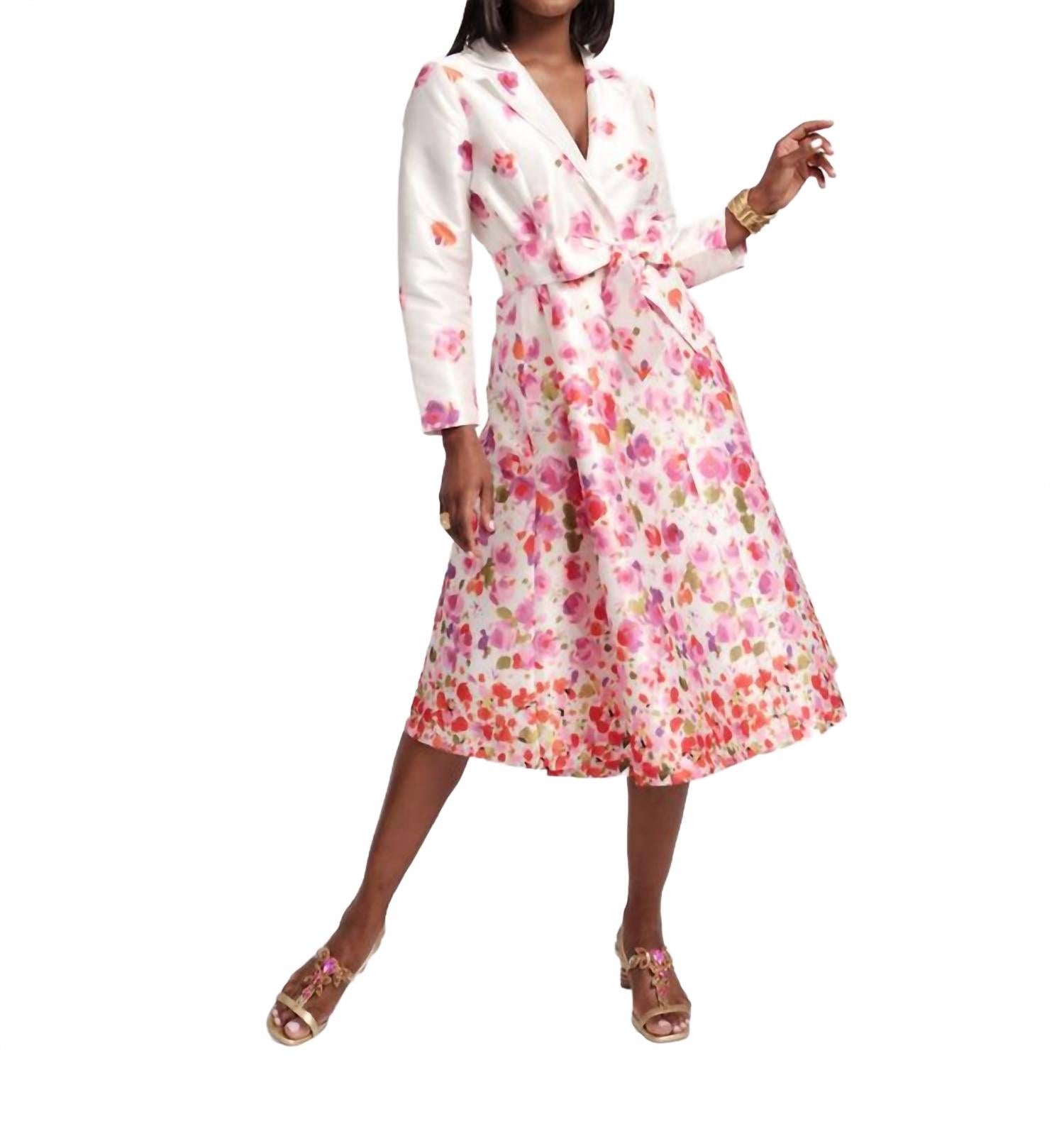 Люсиль Облегающее платье с карманом в полный букет розового цвета Frances Valentine
Люсиль Облегающее платье с карманом в полный букет розового цвета Frances Valentine