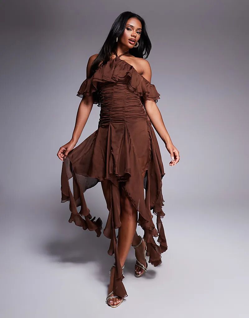 Шифоновый комбинезон ASOS LUXE с халтером и оборками шоколадного цвета
Шифоновый комбинезон ASOS LUXE с халтером и оборками шоколадного цвета