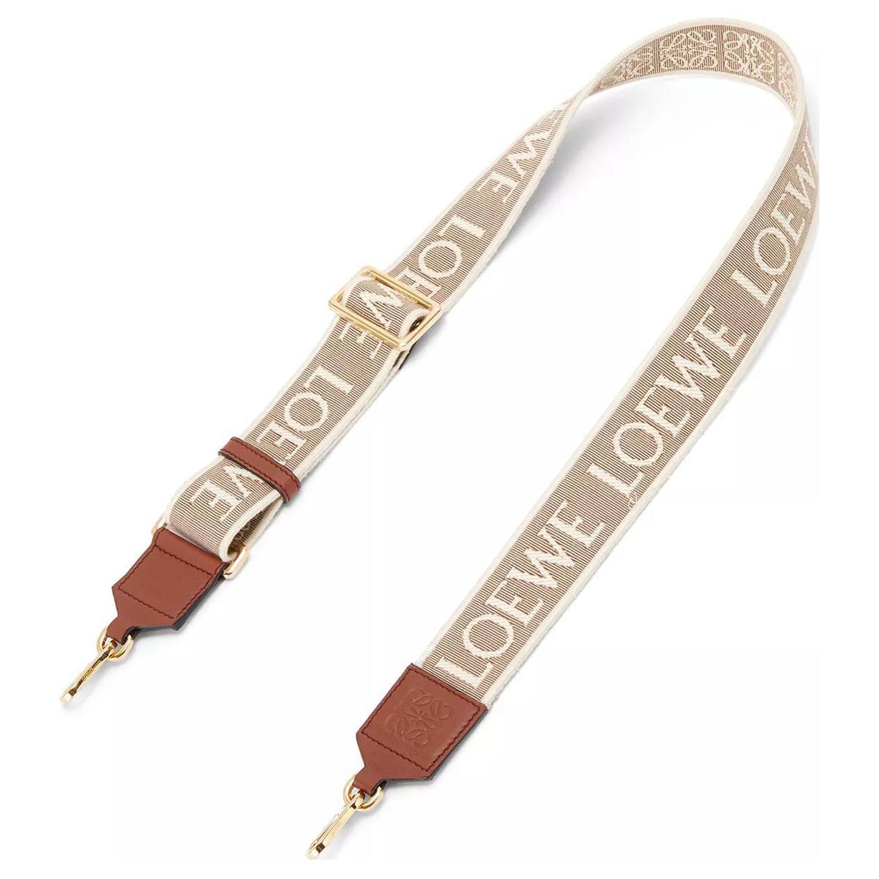 LOEWE Женский ремень для сумки из жаккардовой ткани с кожаной лямкой натуральный бежевый
LOEWE Женский ремень для сумки из жаккардовой ткани с кожаной лямкой натуральный бежевый