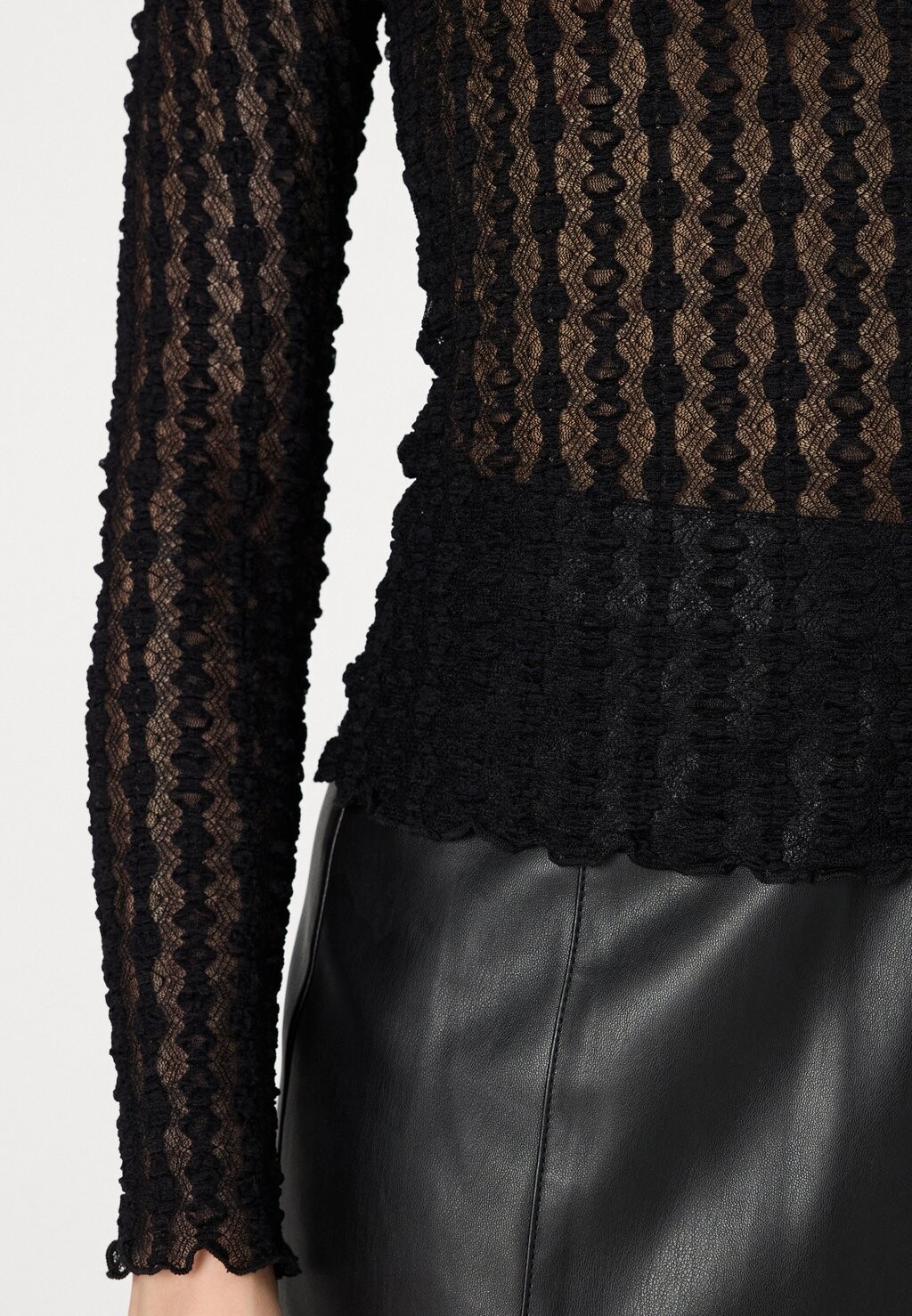 Рубашка с длинным рукавом ONLTWINKY ONLY, черный
Рубашка с длинным рукавом ONLTWINKY ONLY, черный