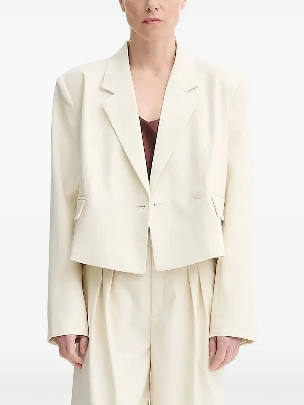 Блейзер GZseaver с объемными плечами Gestuz, белый
Блейзер GZseaver с объемными плечами Gestuz, белый