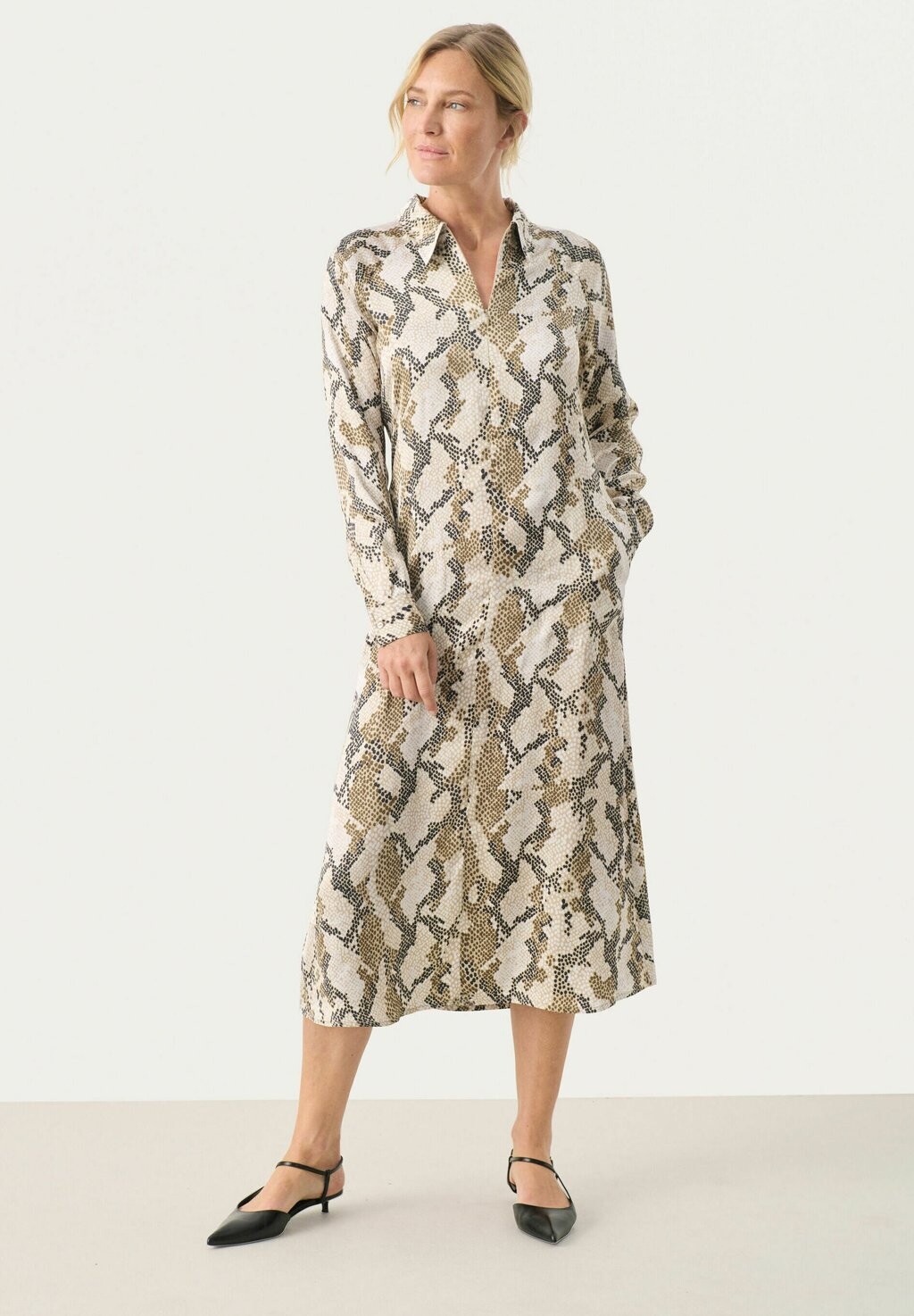 Платье-рубашка LAMIYA Part Two, светло-коричневый
Платье-рубашка LAMIYA Part Two, светло-коричневый