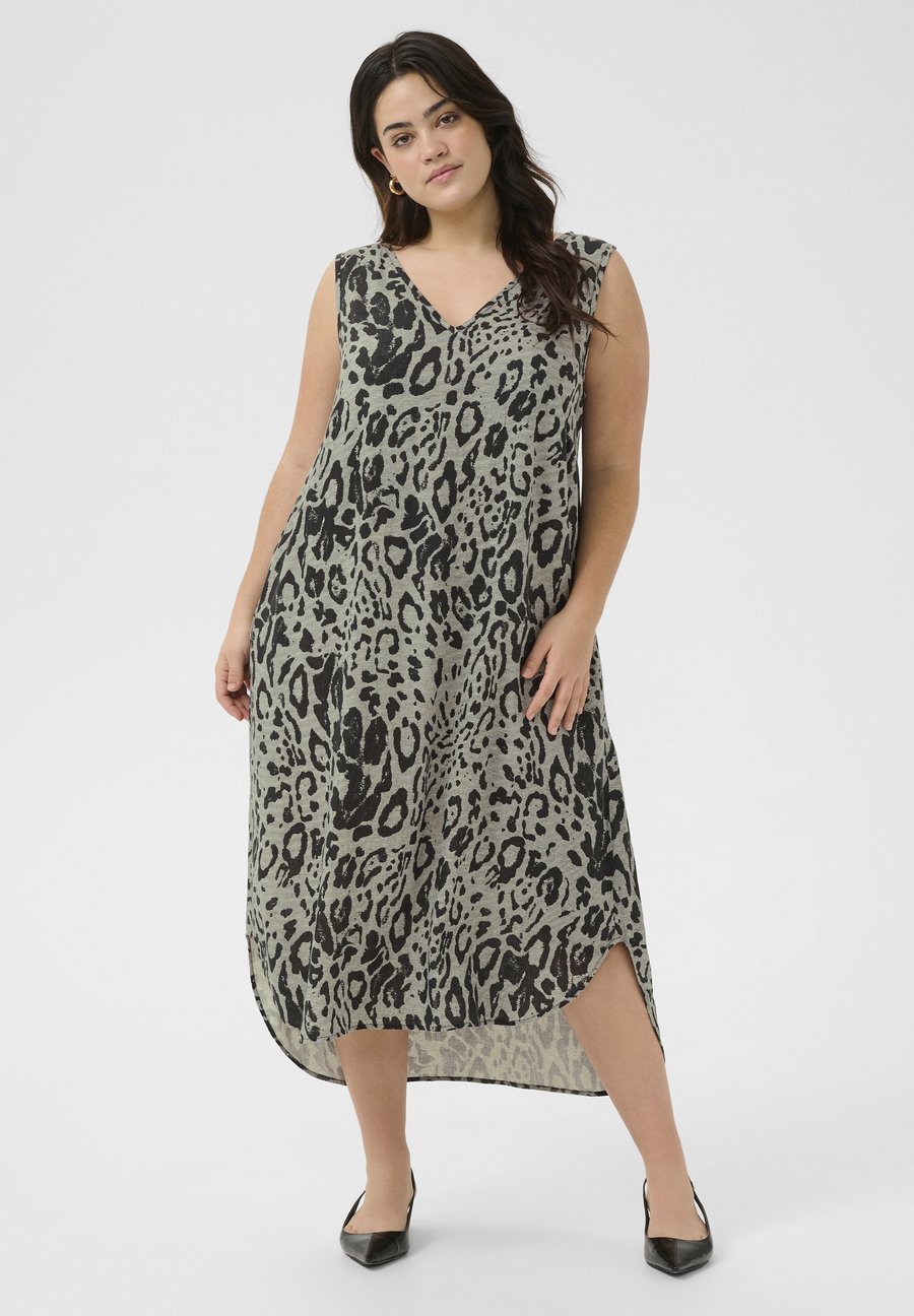 Платье Kaffe Curve KCMILLE, Moonstruck Black Animal/Grey
Платье Kaffe Curve KCMILLE, Moonstruck Black Animal/Grey