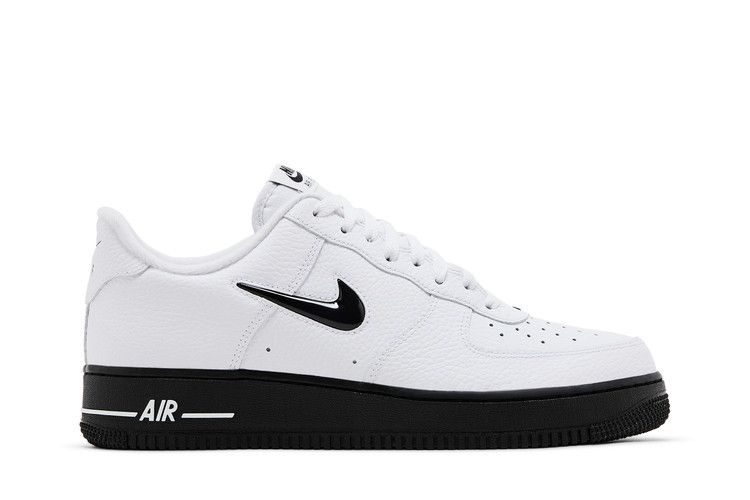 Кроссовки Nike Air Force 1, 07, White Black Jewel
Кроссовки Nike Air Force 1, 07, White Black Jewel