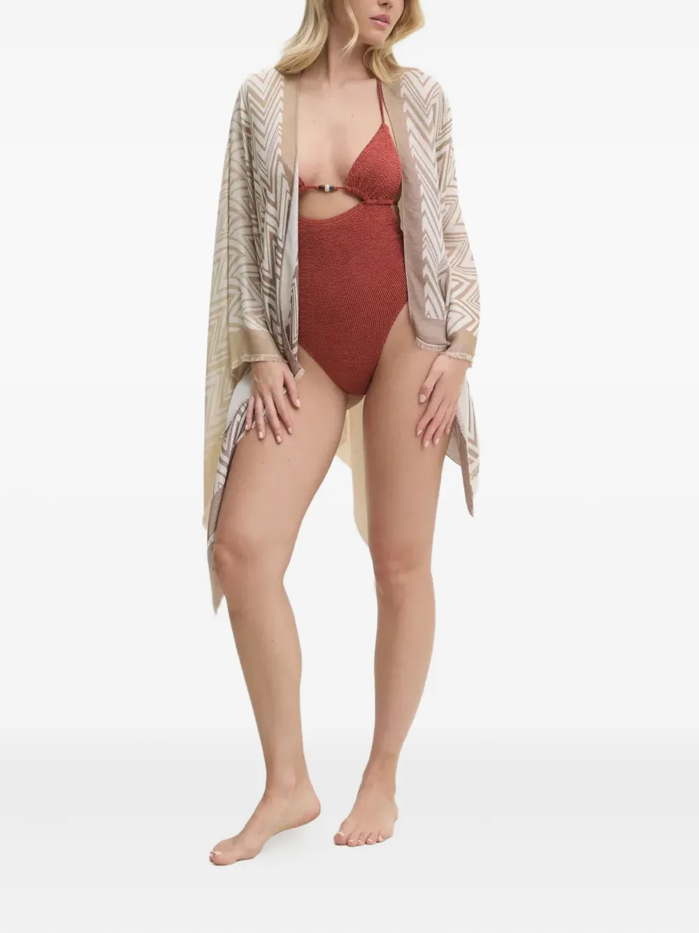 Пончо с узором зигзаг и бахромой Missoni, нейтральный
Пончо с узором зигзаг и бахромой Missoni, нейтральный