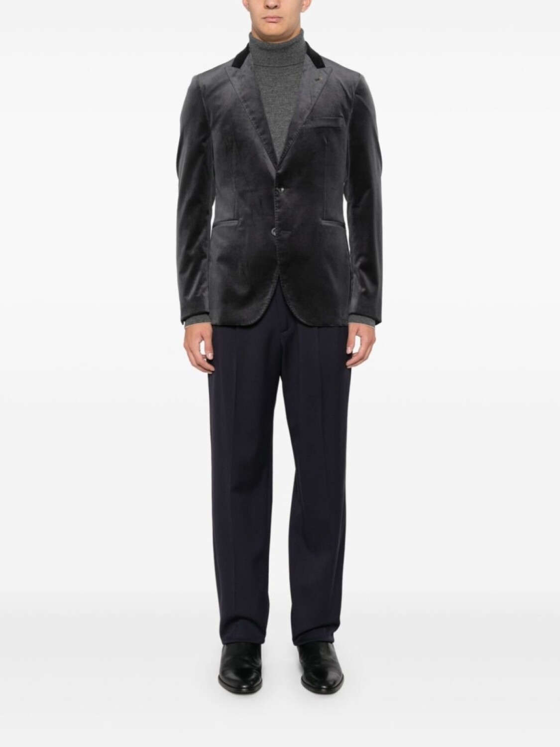 Бархатный блейзер Tagliatore, серый
Бархатный блейзер Tagliatore, серый