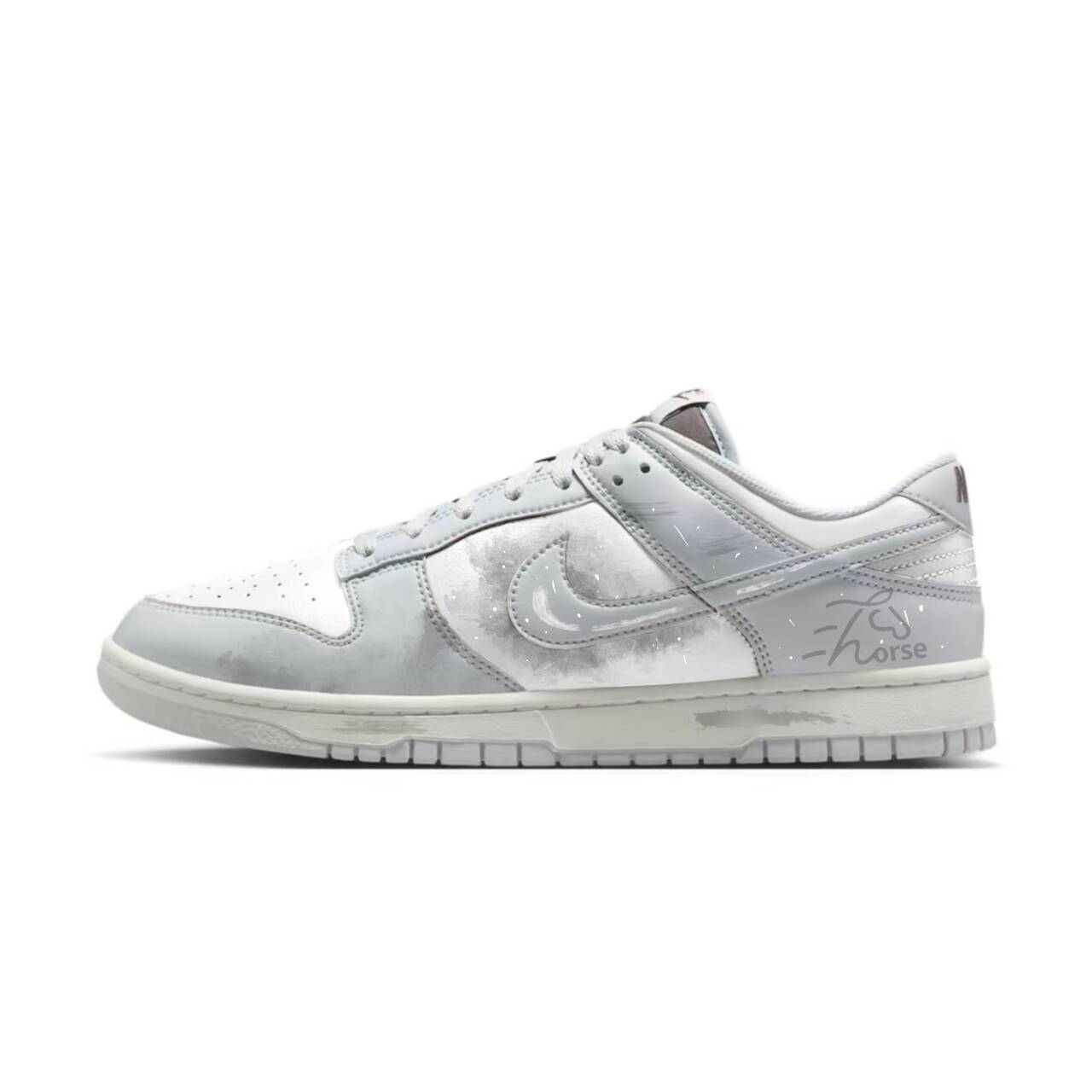 Nike кроссовки для скейтбординга Dunk Abrasion Resistant Low top Unisex бело-серые
Nike кроссовки для скейтбординга Dunk Abrasion Resistant Low top Unisex бело-серые