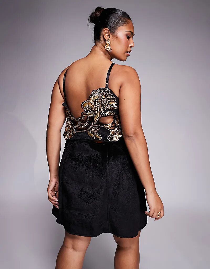 Бархатное мини-платье Curve ASOS DESIGN с ажурной отделкой, черное
Бархатное мини-платье Curve ASOS DESIGN с ажурной отделкой, черное