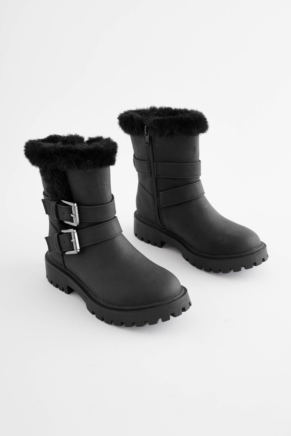 Теплые ботильоны из искусственного меха на подкладке и пряжке Next, черный
Теплые ботильоны из искусственного меха на подкладке и пряжке Next, черный