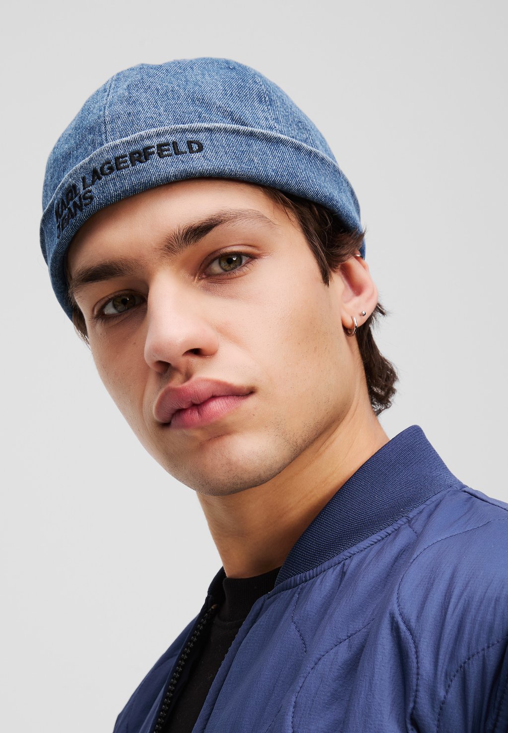 Бейсболка DOCKER BEANIE Karl Lagerfeld Jeans, цвет Mid Blue 
Бейсболка DOCKER BEANIE Karl Lagerfeld Jeans, цвет Mid Blue