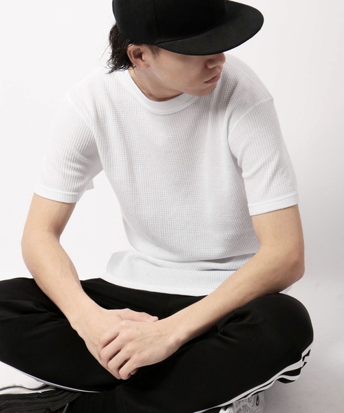 Футболка с коротким рукавом, круглым вырезом, вафельная ткань JEMORGAN, белый
Футболка с коротким рукавом, круглым вырезом, вафельная ткань JEMORGAN, белый