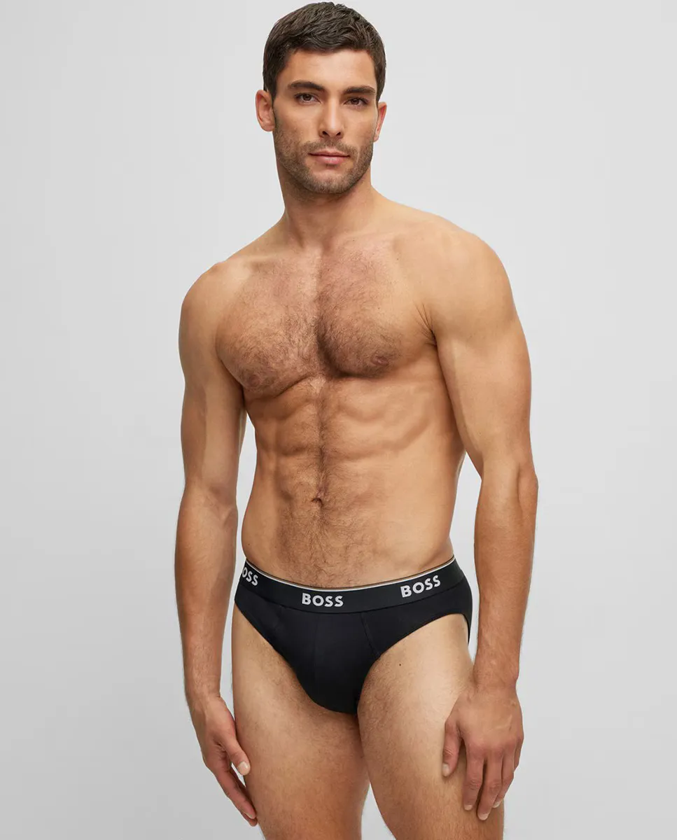 Комплект из трех однотонных мужских трусов Boss, черный
Комплект из трех однотонных мужских трусов Boss, черный