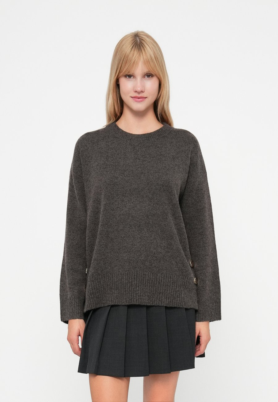 Джемпер ONLY ONLRENE LIFE BUTTON O NECK, Chocolate Torte Melange/Gold Coloured/Brown
Джемпер ONLY ONLRENE LIFE BUTTON O NECK, Chocolate Torte Melange/Gold Coloured/Brown