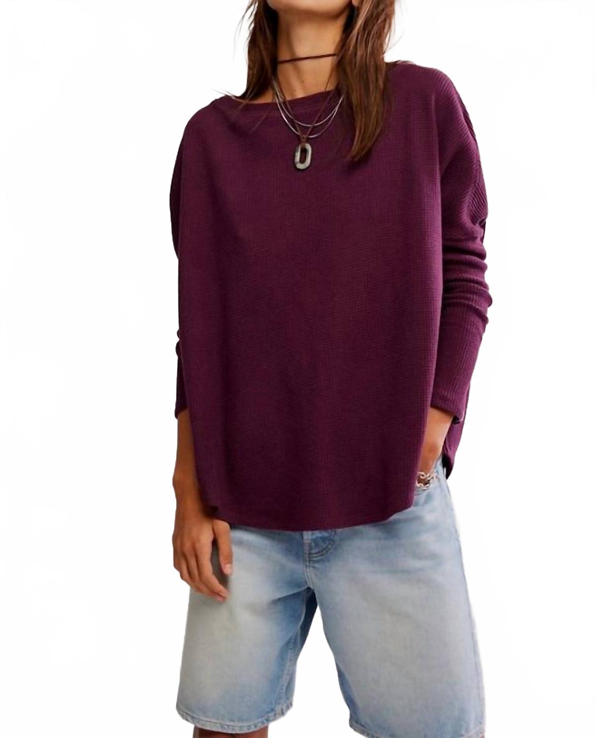 Free People Однотонный термосвитер Latte Blues в цвете «Шоколадный виноград»
Free People Однотонный термосвитер Latte Blues в цвете «Шоколадный виноград»