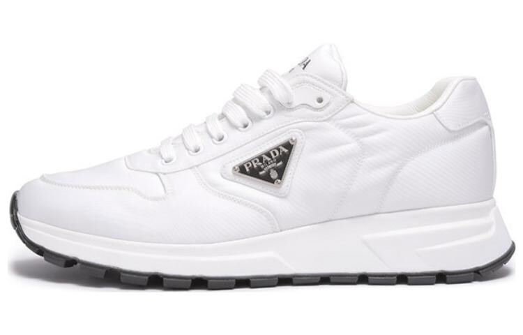 Мужская обувь Prada Lifestyle, белый/черный
Мужская обувь Prada Lifestyle, белый/черный