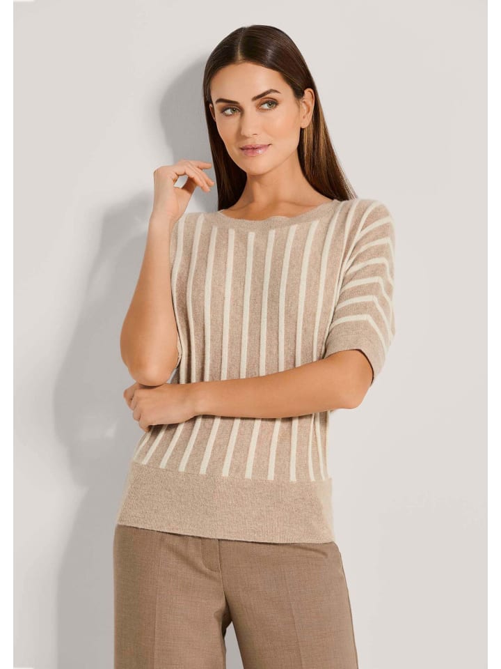 MADELEINE Полосатый свитер из качественного кашемира карамельного/бежевого цвета
MADELEINE Полосатый свитер из качественного кашемира карамельного/бежевого цвета
