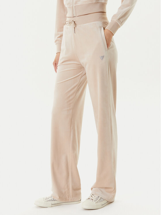 Спортивные брюки обычного кроя V3BB26 K0232 Guess, бежевый
Спортивные брюки обычного кроя V3BB26 K0232 Guess, бежевый