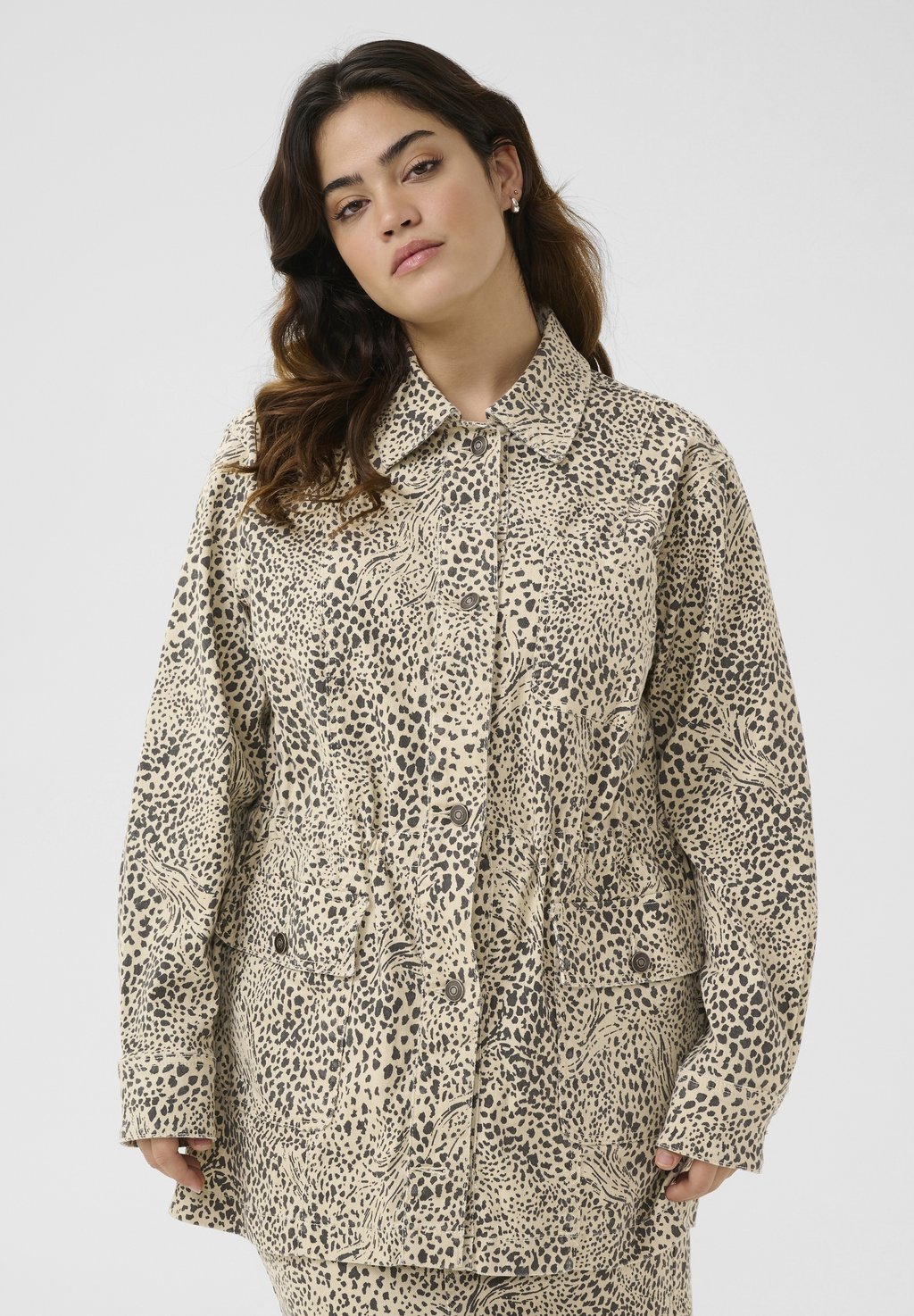 Короткое пальто LISIA Kaffe Curve, черный
Короткое пальто LISIA Kaffe Curve, черный