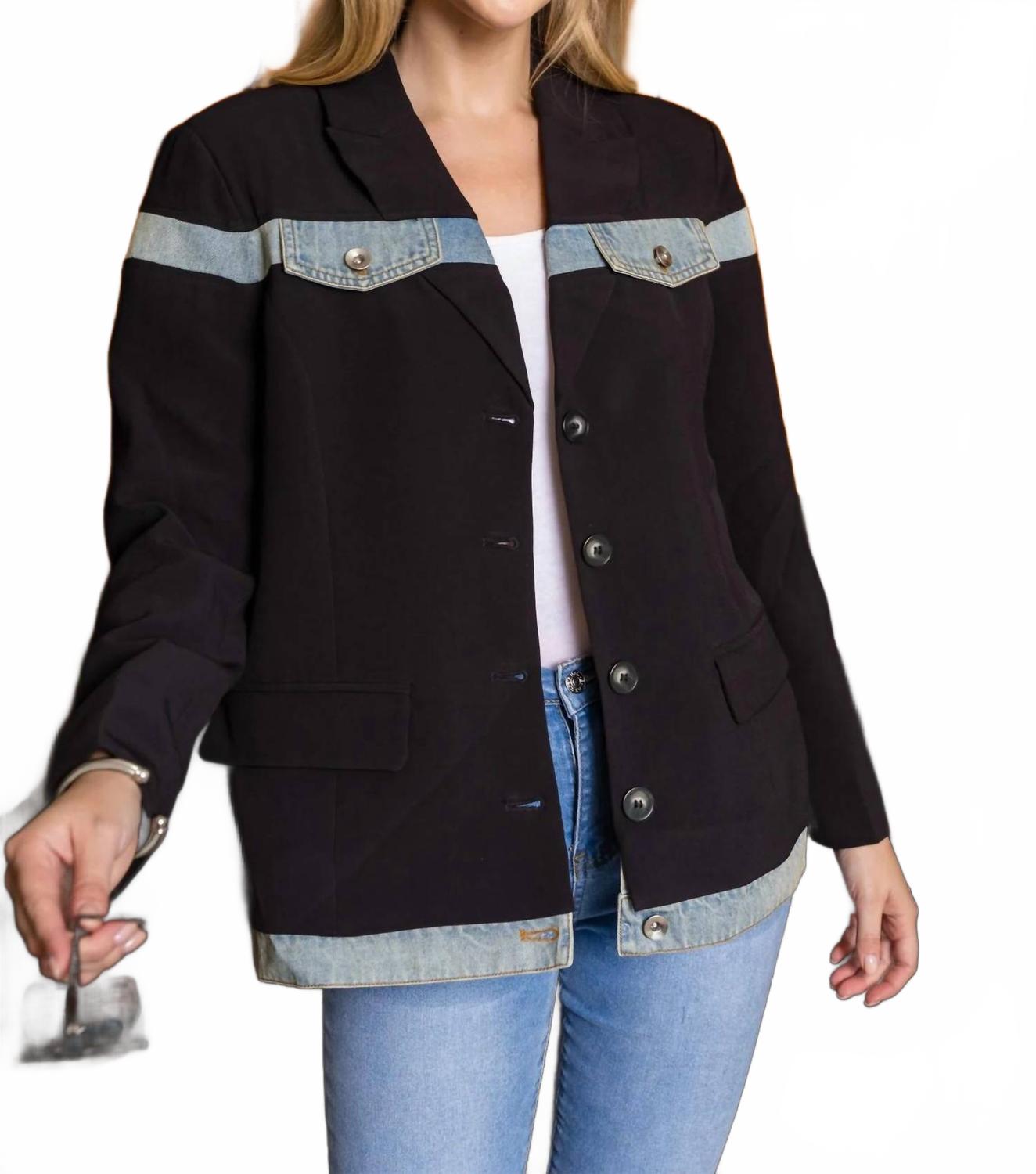 Куртка Jenna с денимом в черном цвете Joh
Куртка Jenna с денимом в черном цвете Joh