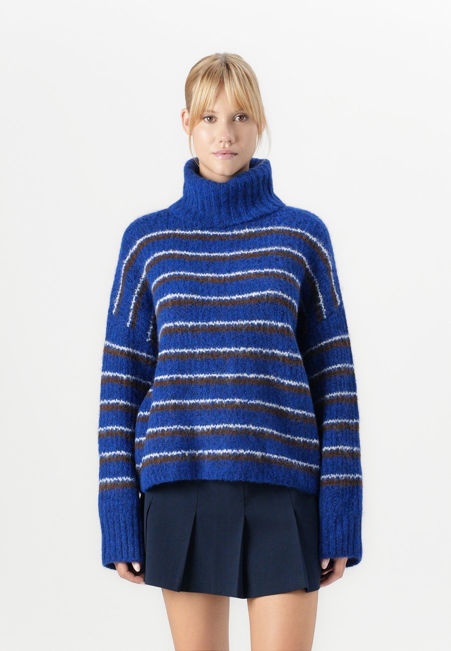 Джемпер ONLY ONLMISTY LIFE ROLL NECK, Surf The Web/Whitecap Gray/Toasted Coconut/Blue
Джемпер ONLY ONLMISTY LIFE ROLL NECK, Surf The Web/Whitecap Gray/Toasted Coconut/Blue