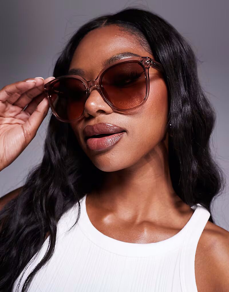 Quay круглые солнцезащитные очки в розовом цвете Quay Australia
Quay круглые солнцезащитные очки в розовом цвете Quay Australia