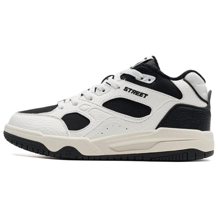 Кеды, скейтборд обувь женская средняя высота белый/черный Xtep
Кеды, скейтборд обувь женская средняя высота белый/черный Xtep