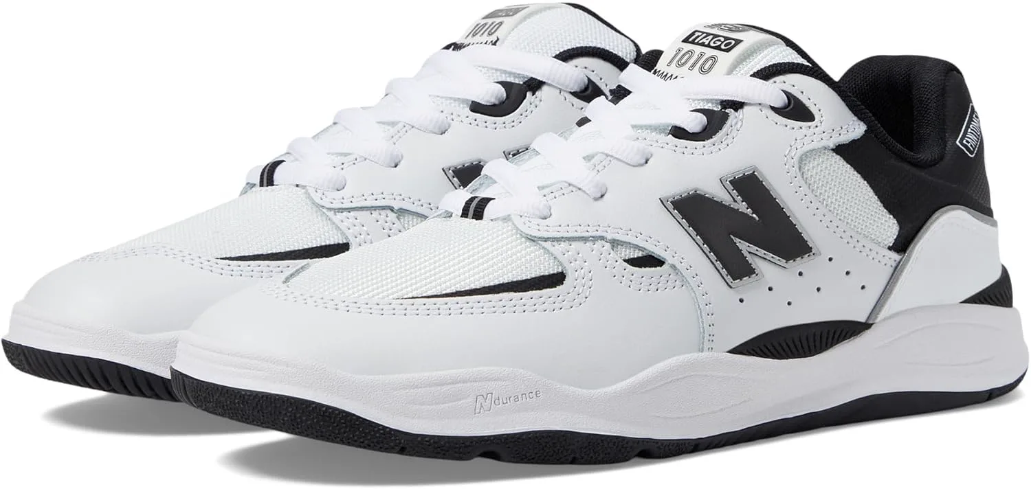 Мужские кроссовки New Balance 1010 Tiago Lemos, белый/черный
Мужские кроссовки New Balance 1010 Tiago Lemos, белый/черный