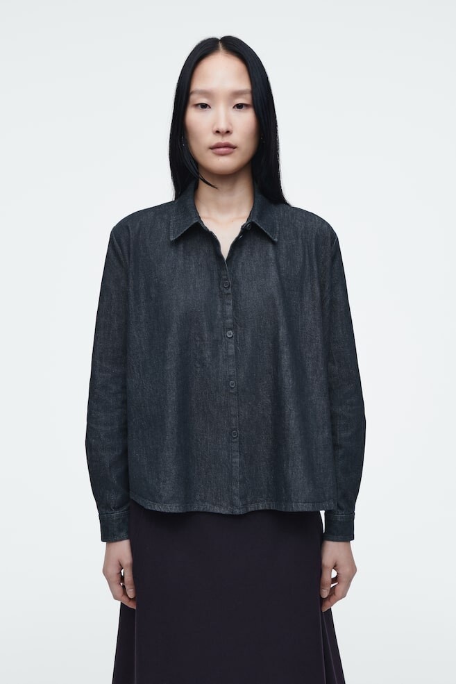 Расклешенная джинсовая рубашка классического кроя Cos, синий
Расклешенная джинсовая рубашка классического кроя Cos, синий
