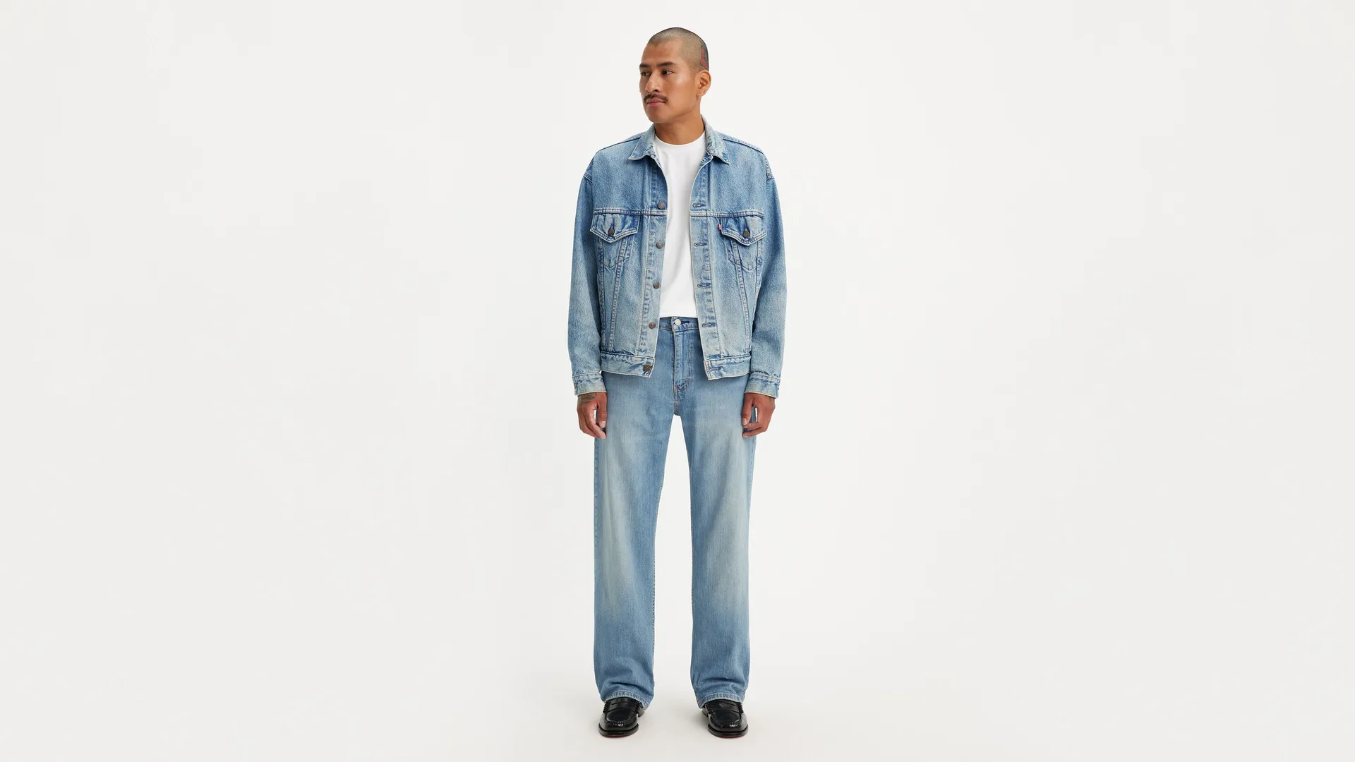 569 свободные мужские джинсы прямого кроя Levi's, цвет Soak It Up - Light Wash - Stretch
569 свободные мужские джинсы прямого кроя Levi's, цвет Soak It Up - Light Wash - Stretch