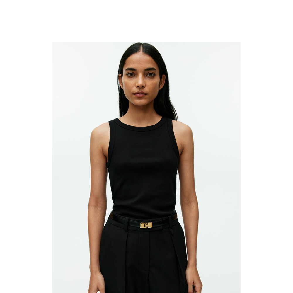 Жилет женский Arket в рубчик, черный
Жилет женский Arket в рубчик, черный