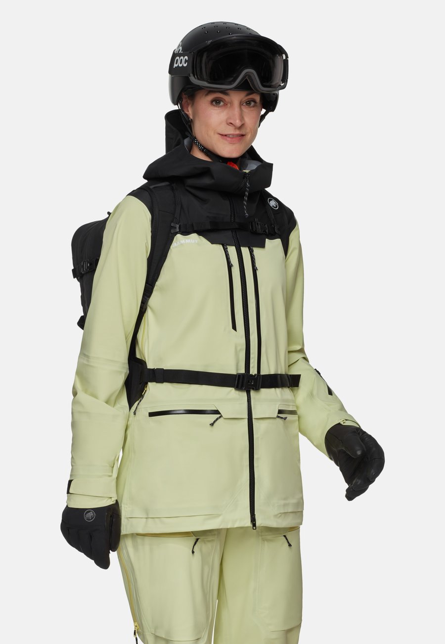 Рюкзак Mammut NIRVANA 22 WOMEN, Black
Рюкзак Mammut NIRVANA 22 WOMEN, Black