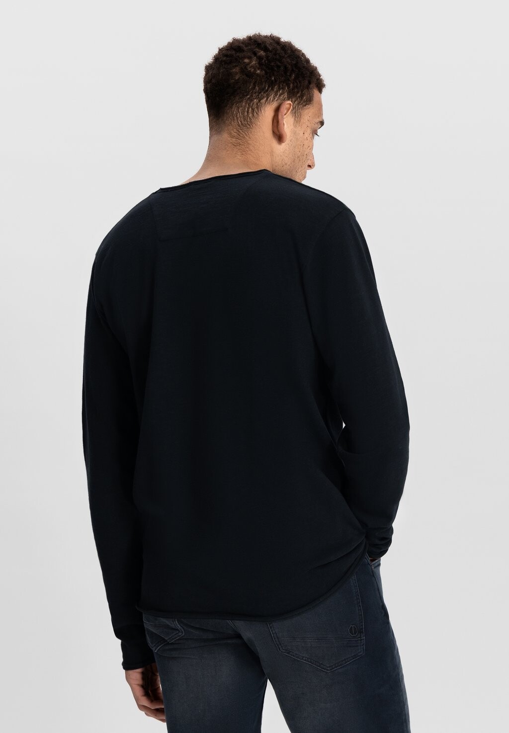 Топ с длинными рукавами Dstrezzed, черный
Топ с длинными рукавами Dstrezzed, черный