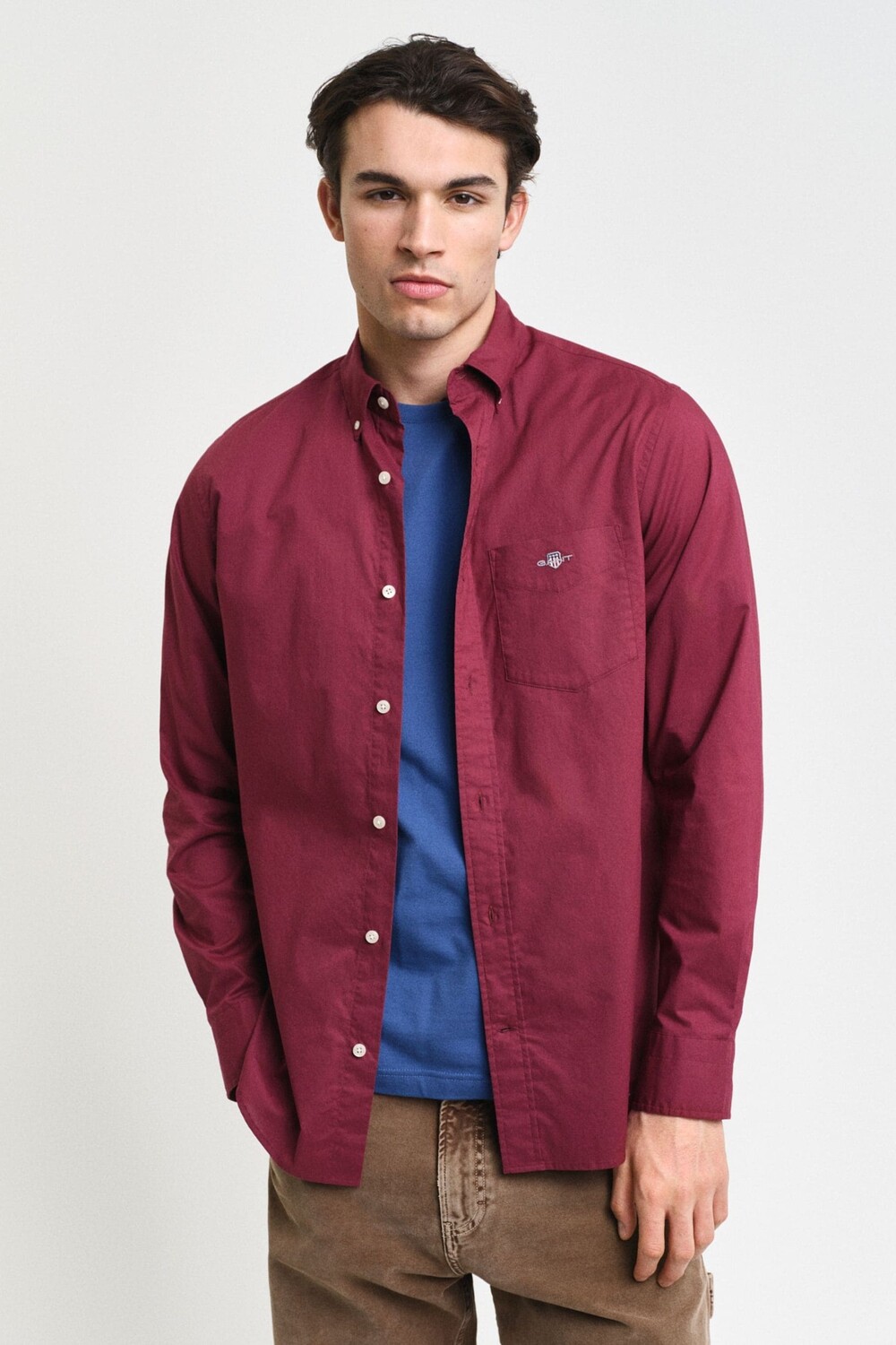 Обычная классическая поплиновая рубашка Gant, красный
Обычная классическая поплиновая рубашка Gant, красный