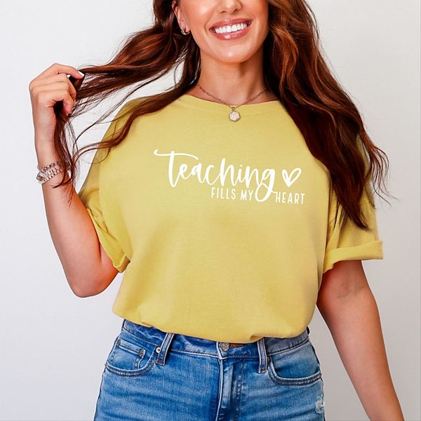 Футболка Teaching fills my heart с принтом курсивом Simply Sage Market, Mustard, Зеленый, Футболка Teaching fills my heart с принтом курсивом Simply Sage Market, Mustard
Футболка Teaching fills my heart с принтом курсивом Simply Sage Market, Mustard, Зеленый, Футболка Teaching fills my heart с принтом курсивом Simply Sage Market, Mustard