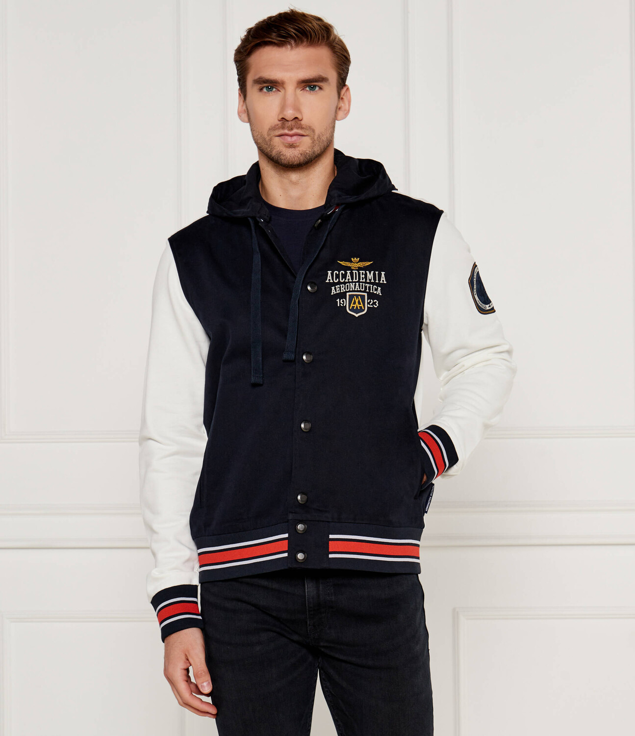 Толстовка Aeronautica Militare Regular Fit, темно-синий
Толстовка Aeronautica Militare Regular Fit, темно-синий