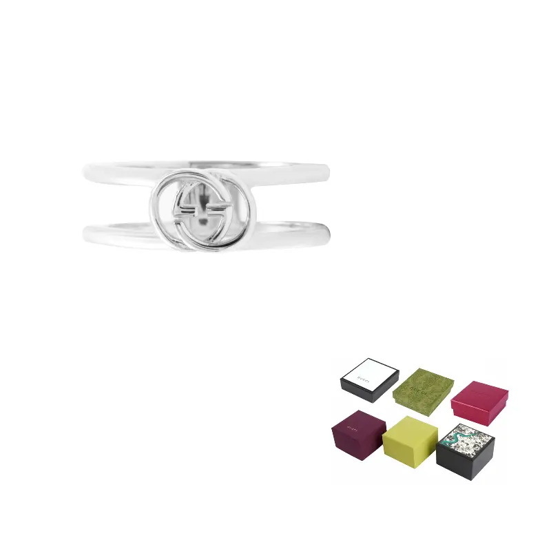 GUCCI Кольцо G Interlocking из стерлингового серебра
GUCCI Кольцо G Interlocking из стерлингового серебра